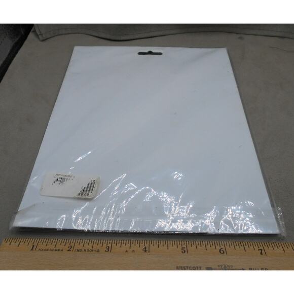 Twilight New Moon 8 Piece Magnet Set Jacob vs Edward Cullen Family New NECA - Picture 5 of 6